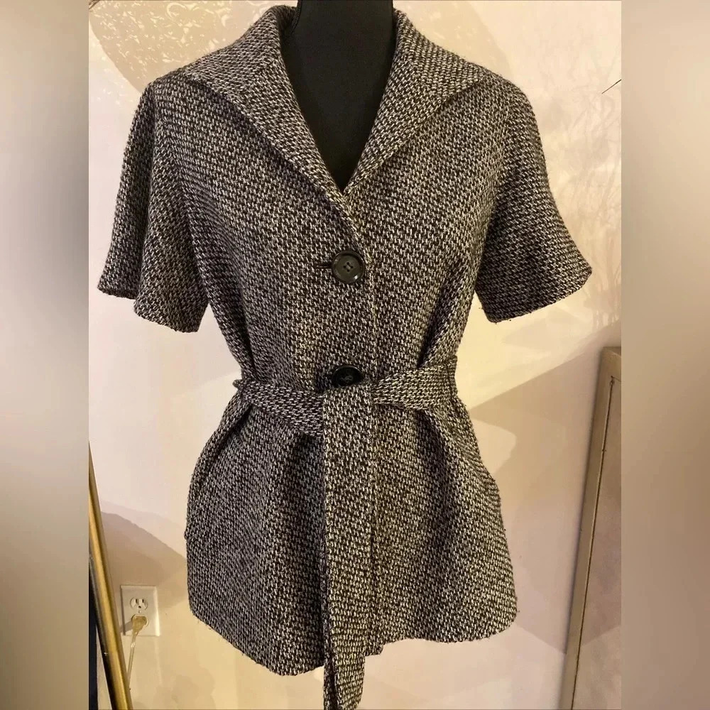 Women's Black and Gray Short Sleeve Jacket